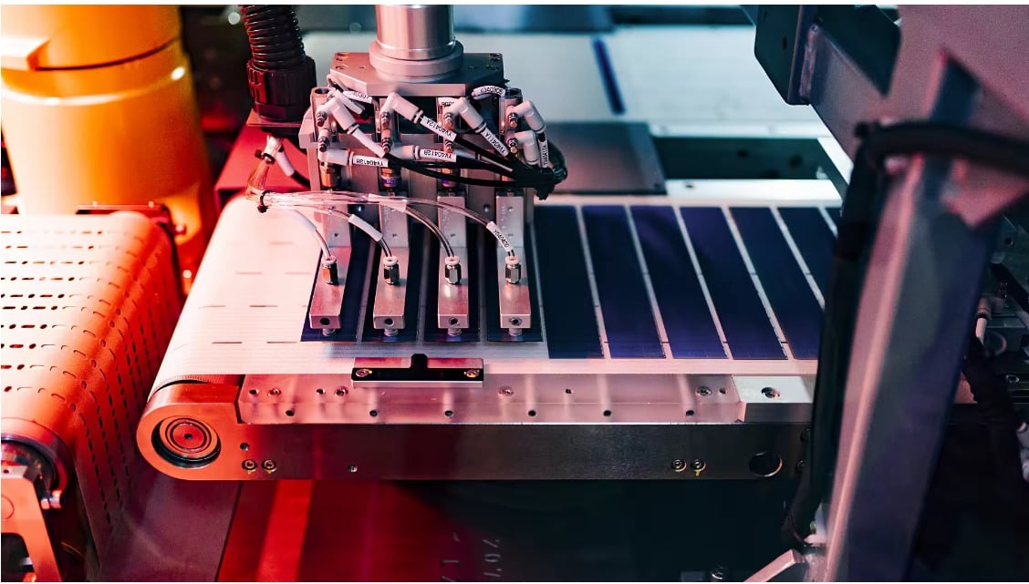 Neue Technik: TU-Delft-Forscher entwickeln hocheffiziente Heteroübergang-Solarzellen mit 23,4% Effizienz